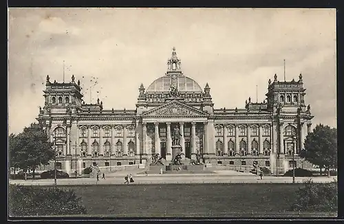 AK Berlin-Tiergarten, Das Reichstagsgebäude