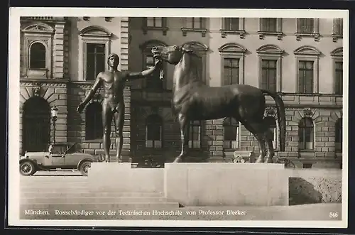 AK München, Rossebändiger vor der Technischen Hochschule von Professor Bleeker