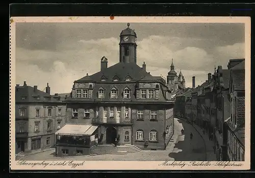 AK Schwarzenberg i. säch. Erzgeb., Marktplatz, Ratskeller und Schlossstrasse