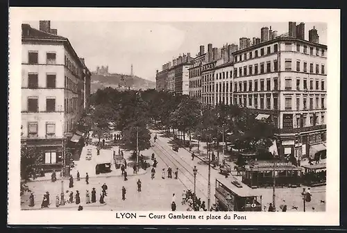 AK Lyon, Cours Gambetta et place du Pont, Strassenbahn