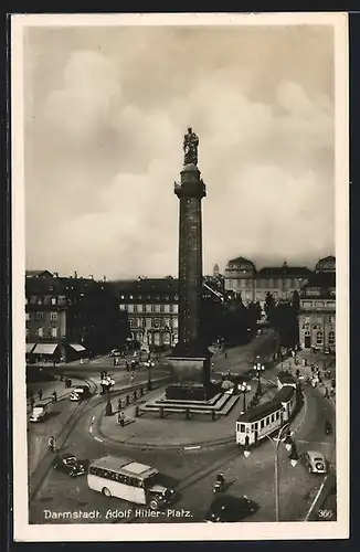 AK Darmstadt, Strassenbahn am Platz