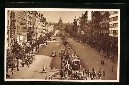 AK Prag, Strassenbahnen auf dem Wenzelsplatz