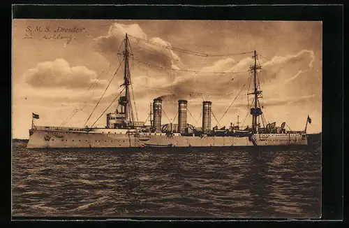 AK S. M. S. Dresden auf dem Wasser