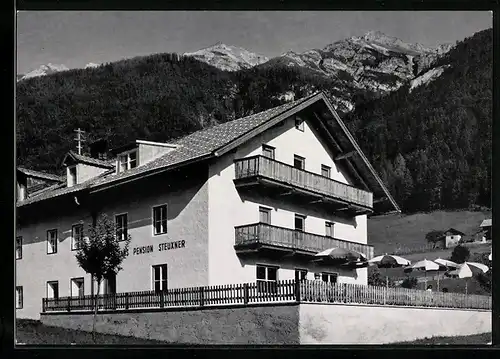 AK Kampl im Stubaital, Gasthof-Pension Steuxner vor Bergen