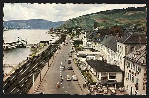 AK Rüdesheim a. Rhein, Flusspartie mit Hotel Krone und Rheinstrasse