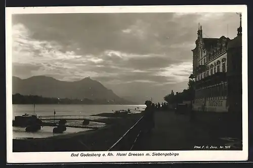 AK Bad Godesberg a. Rh., Hotel Dreesen mit Siebengebirge