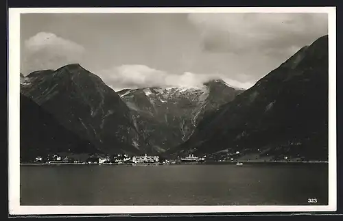 AK Balholm, Panorama med Essefjord