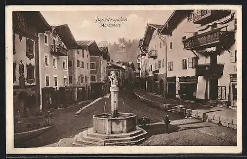 AK Berchtesgaden, Marktplatz mit Brunnen