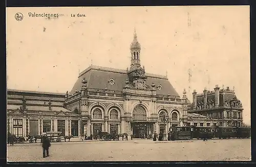 AK Valenciennes, La Gare, Strassenbahn