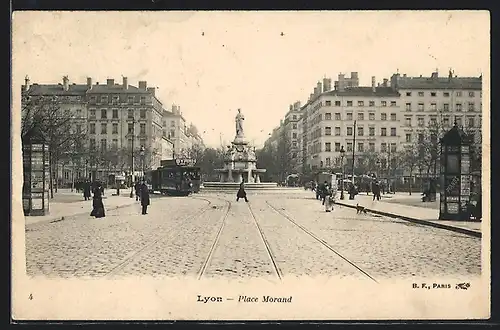 AK Lyon, Place Morand, Strassenbahn