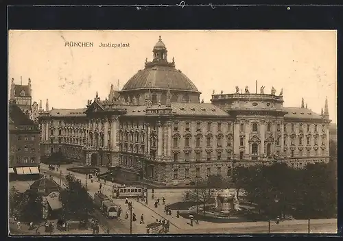 AK München, Strassenbahn vor dem Justizpalast