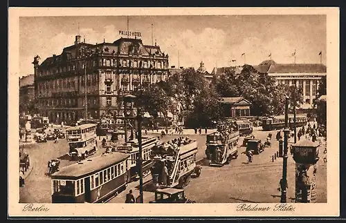 AK Berlin, Potsdamer Platz mit Palast-Hotel und Strassenbahn