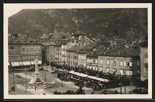 AK Bolzano, Piazza Vittorio Emanuele III coll`Hotel Grifone