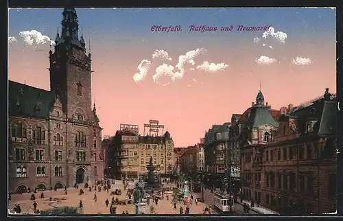 AK Elberfeld, Rathaus und Neumarkt mit Strassenbahn