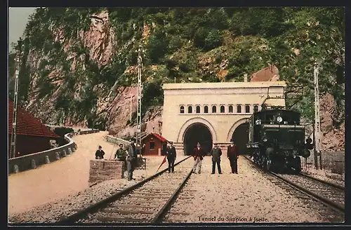 AK Iselle, Simplon-Eisenbahn, Lokomotive vor dem Simplon Tunnel