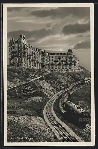 AK Rigi-Kulm, Bergbahn vor dem Hotel