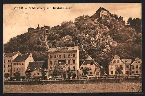 AK Graz, Schlossberg mit Drahtseilbahn im Bergstation