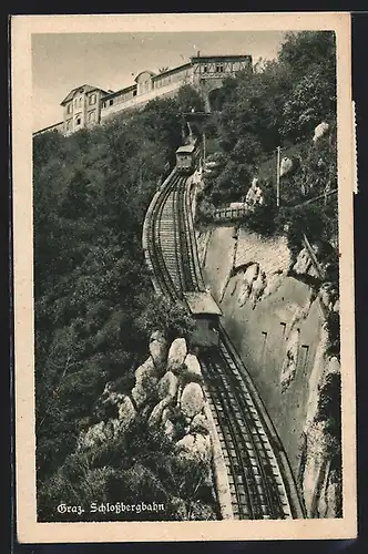 AK Graz, Schlossbergbahn bei der Abfahrt vom Berg