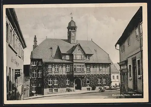 AK Gernrode /Harz, weinbewachsenes Rathaus