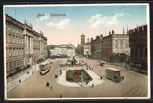 AK Berlin, Busse auf dem Schlossplatz