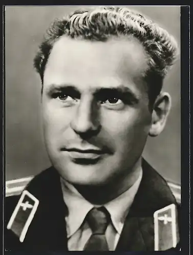 AK Sowjetischer Kosmonaut German Titow in Uniform