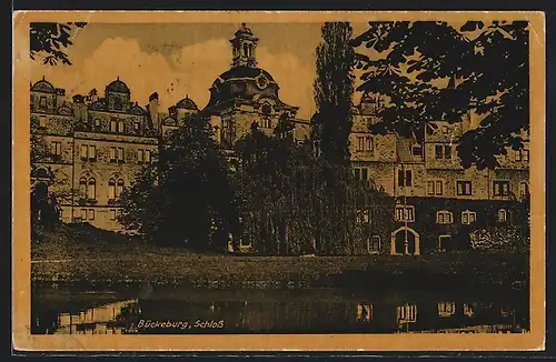 AK Bückeburg, Schloss mit Teich