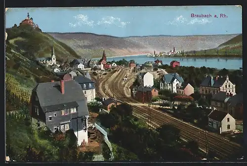 AK Braubach a. Rh., Ortsansicht mit Bahntrassen