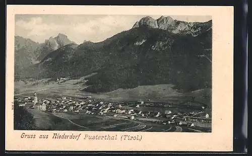 AK Niederdorf /Pusterthal, Blick auf Ort und Kirche