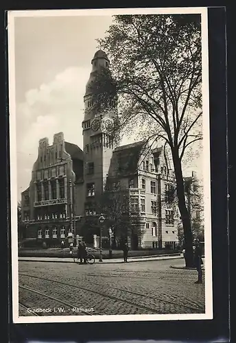 AK Gladbeck i. W., Strassenpartie vor dem Rathaus