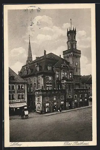 AK Löbau i. Sa., das Rathaus, Restaurant Goldenes Schiff