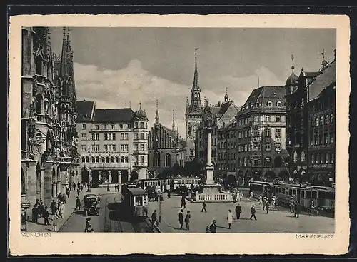 AK München, Blick auf den Marienplatz, Strassenbahn