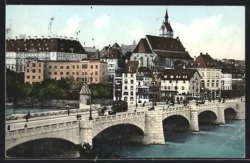 AK Basel, Strassenbahn auf der mittleren Rheinbrücke