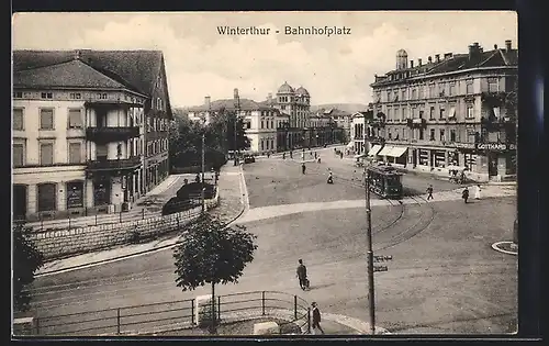 AK Winterthur, Bahnhofsplatz mit Restaurant und Strassenbahn
