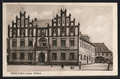 AK Mügeln /Bez. Leipzig, Rathaus mit Gasthaus Ratskeller