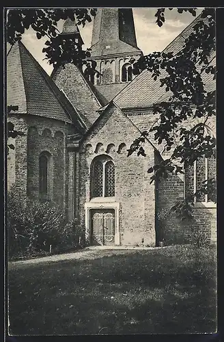 AK Neunkirchen /Bez. Cöln, Aussenansicht der Pfarrkirche