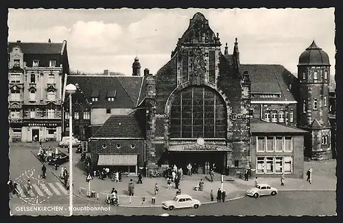 AK Gelsenkirchen, Autos vor dem Hauptbahnhof