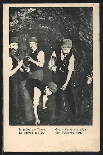 AK Bergmänner im Erzbergwerk