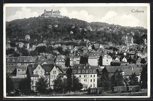 AK Coburg, Generalansicht mit Blick hinauf zum Schloss