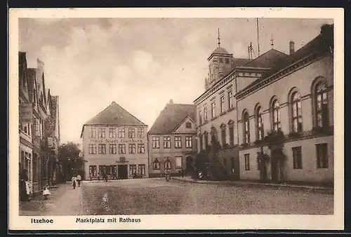 AK Itzehoe, Marktplatz mit Rathaus