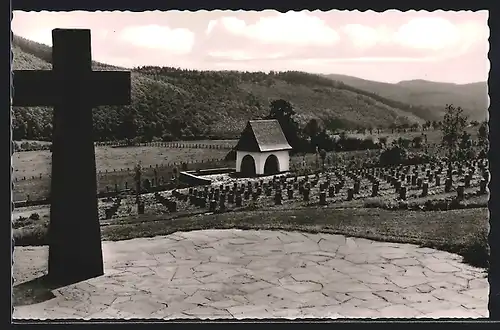 AK Meschede /Sauerland, Kriegsgräber-Ehrenstätte Eversberg