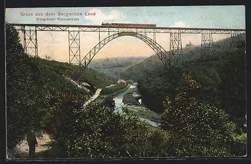 AK Müngsten /Bergisches Land, Müngstener Riesenbrücke mit Eisenbahn