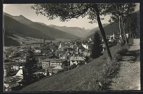 AK Davos, Blick auf den Ort vom Wanderweg aus