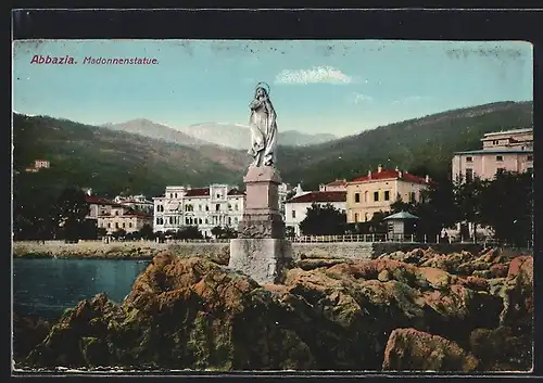 AK Abbazia, Madonnenstatue mit Blick auf die Stadt