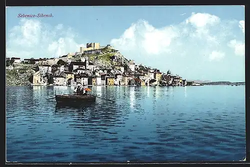 AK Sebenico, Ortsansicht mit Ruderboot und Burg