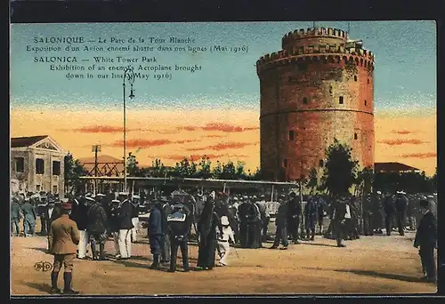 AK Salonique, Le Parc de la Tour Blanche, Exposition d`un Avion 1916