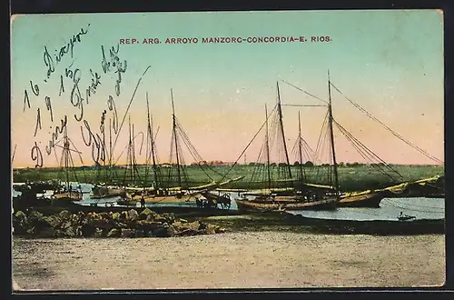 AK Concordia, Arroyo manzorc, E. Rios, Hafen mit Schiffen