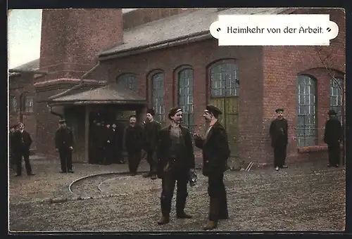 AK Bergarbeiter kehren von der Arbeit Heim
