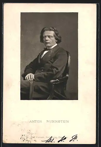 AK Komponist Anton Rubinstein, mit ernstem Blick auf einem Stuhl sitzend