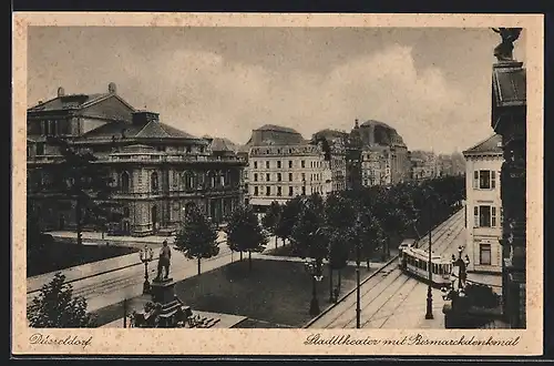 AK Düsseldorf, Stadttheater mit Bismarckdenkmal
