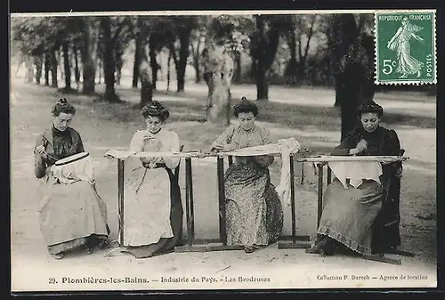 AK Plombiéres-les-Bains, Indurstrie du Pays, Les Brodeuses